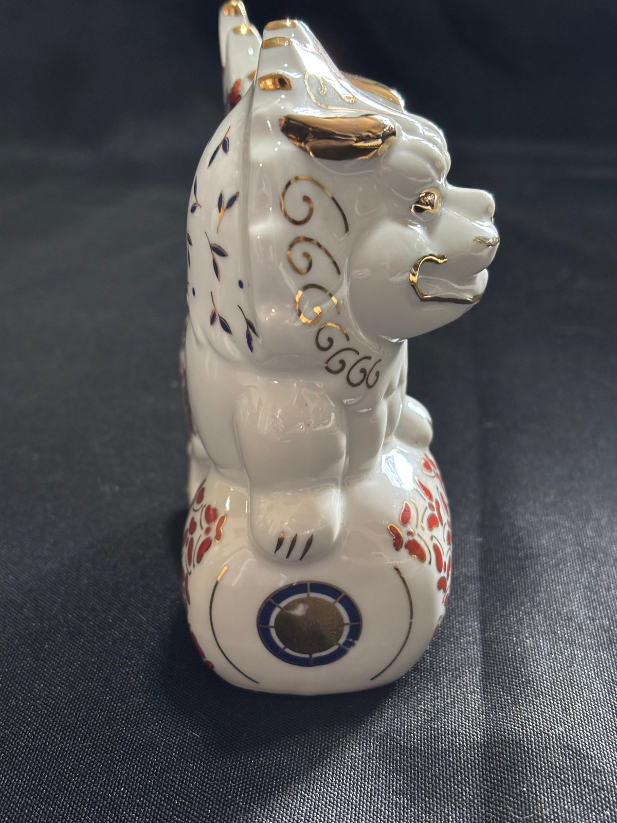 Vintage Japanese Imari Ware Shishi Temple Lion – Gilt Porcelain