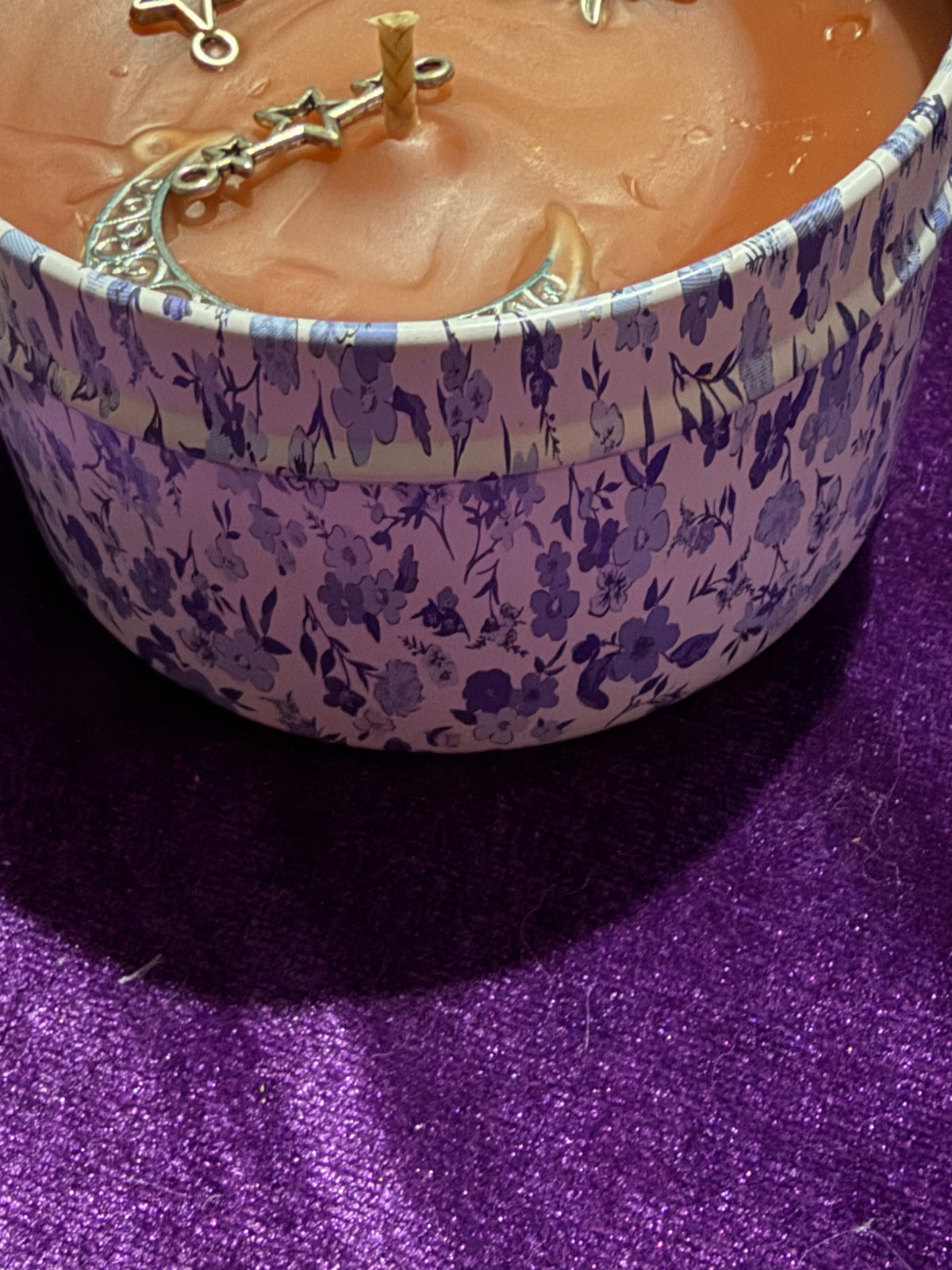 Dragon’s Blood Celestial Charm Candle