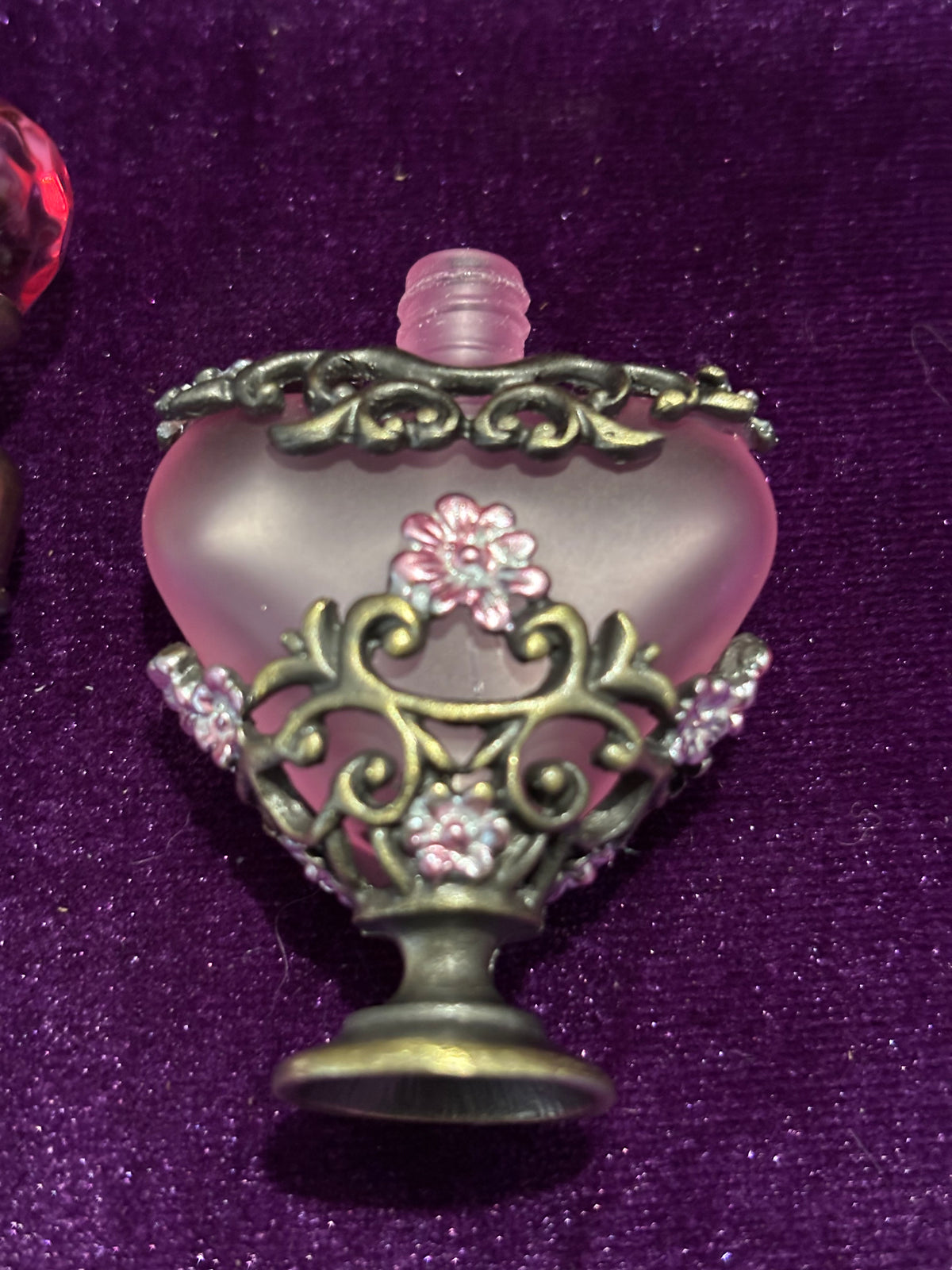 Miniature Pink Heart Glass Perfume Bottle – 5ml
