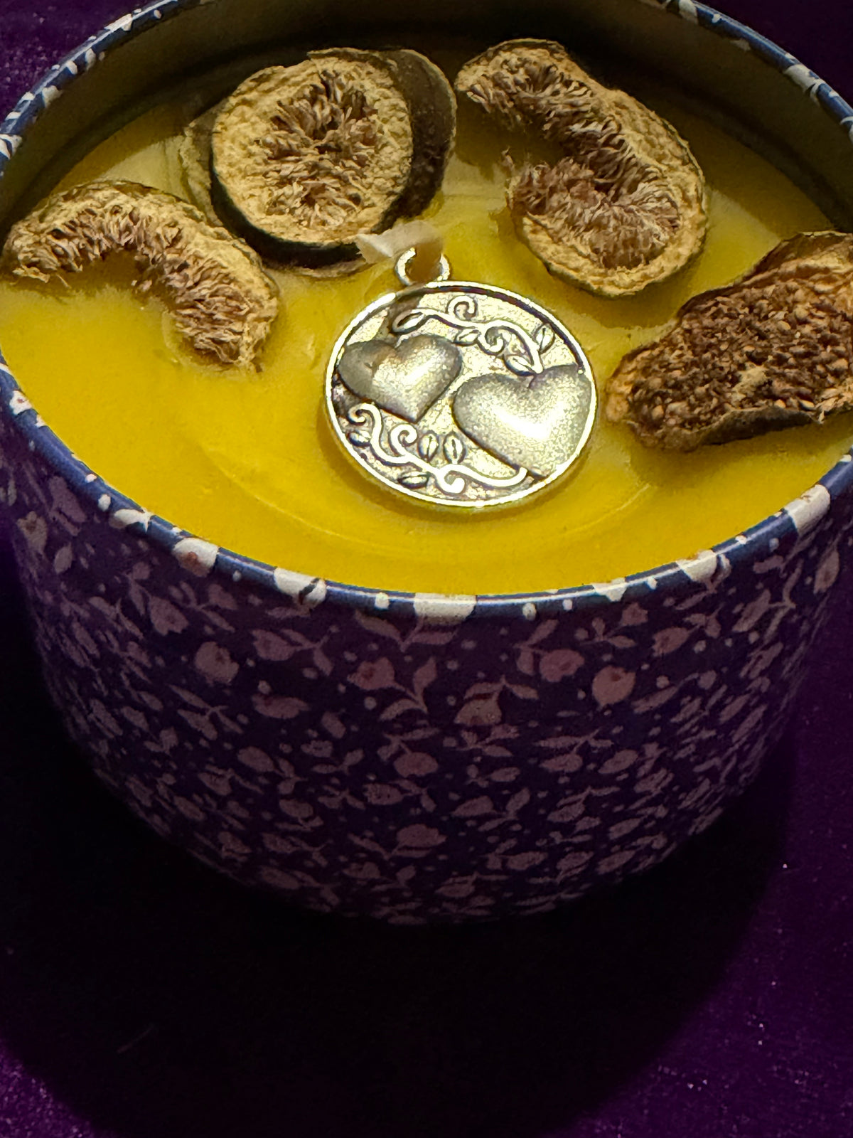 Gingerbread, Dried Fig & Double Heart Candle