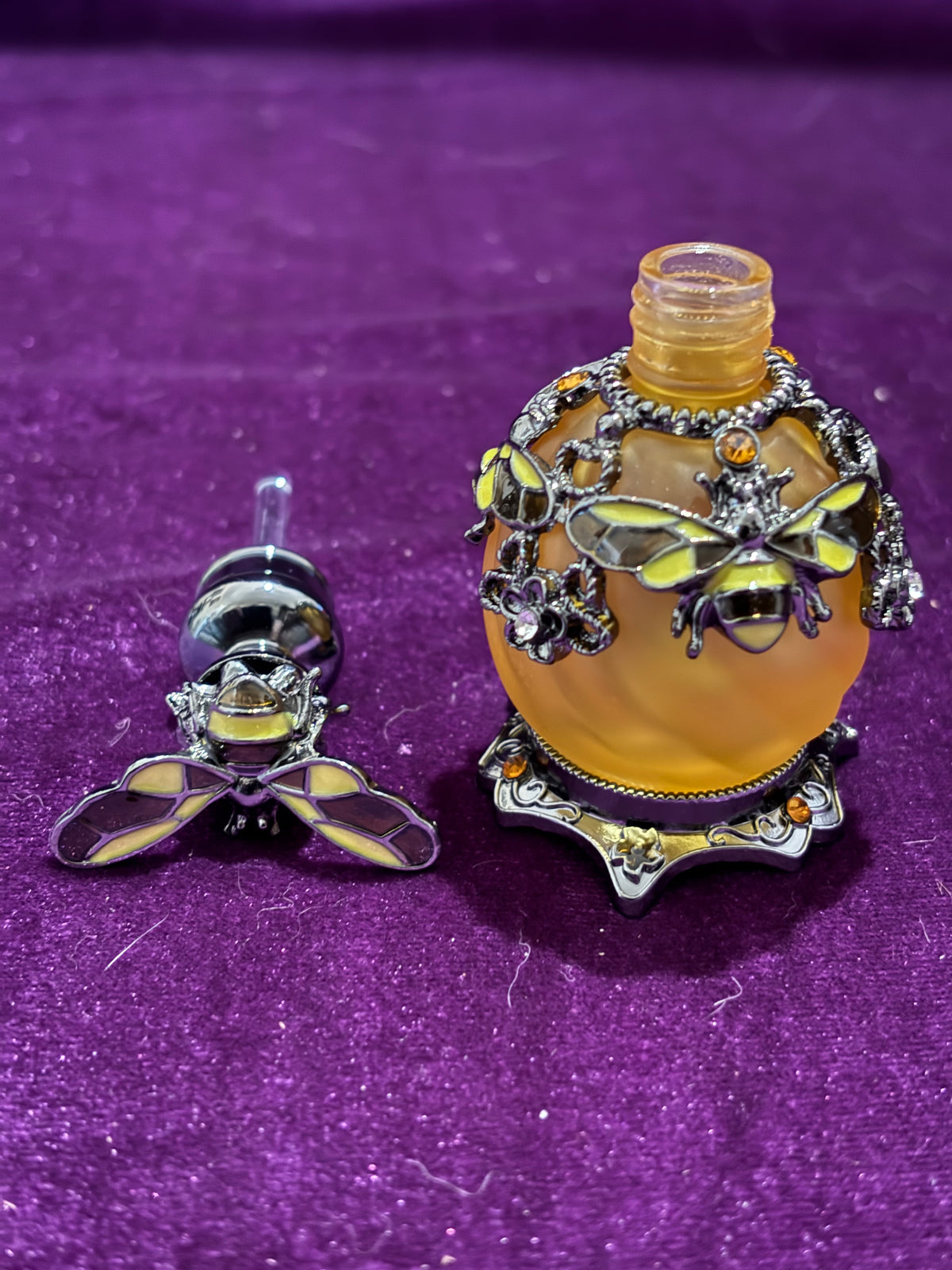 Handmade Enamel Bee Glass Perfume Bottle – 25ml