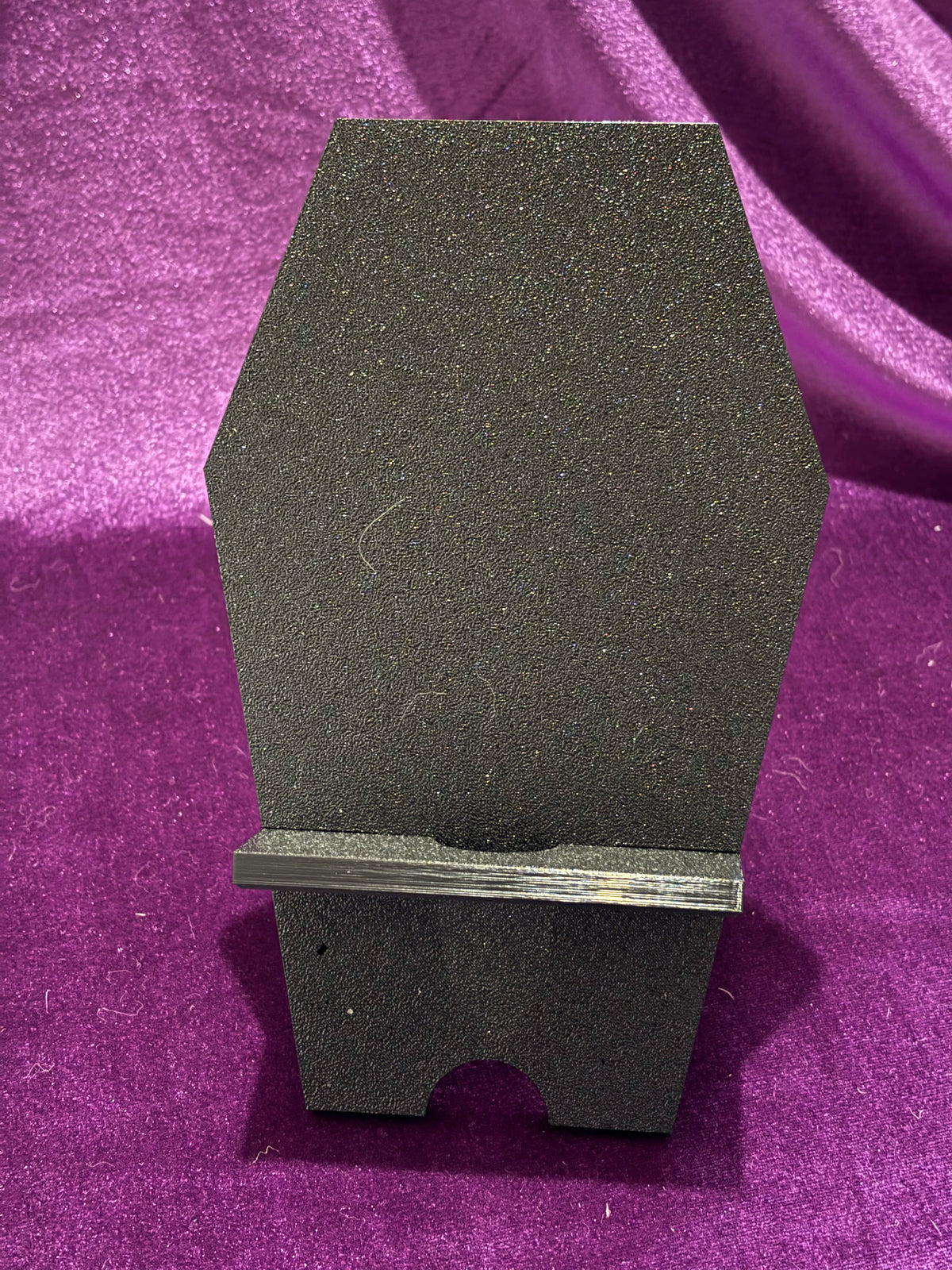 Coffin-Shaped Gothic Mobile Phone Holder – 20cm