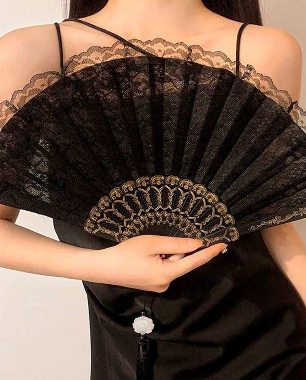 Black Gothic Lace Folding Fan