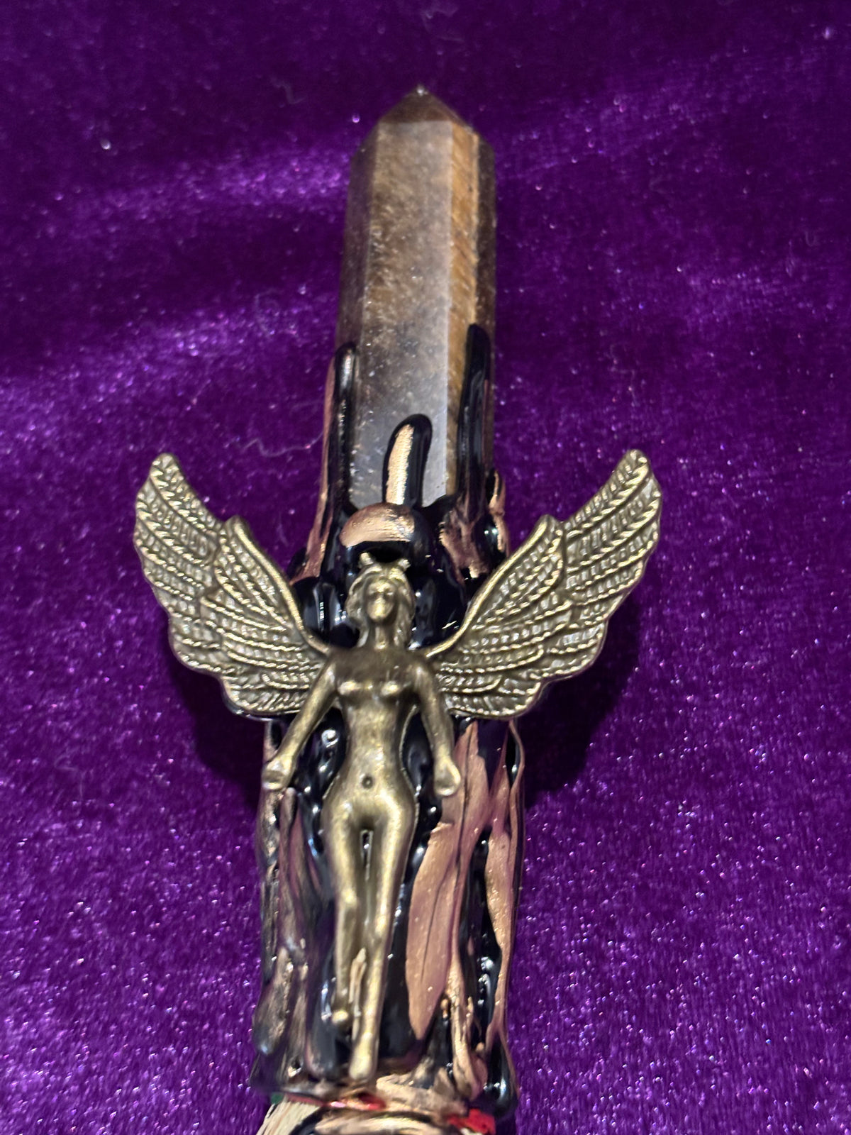 Tiger’s Eye & Amethyst Winged Goddess Altar Broom – Natural Bristle Ritual Besom