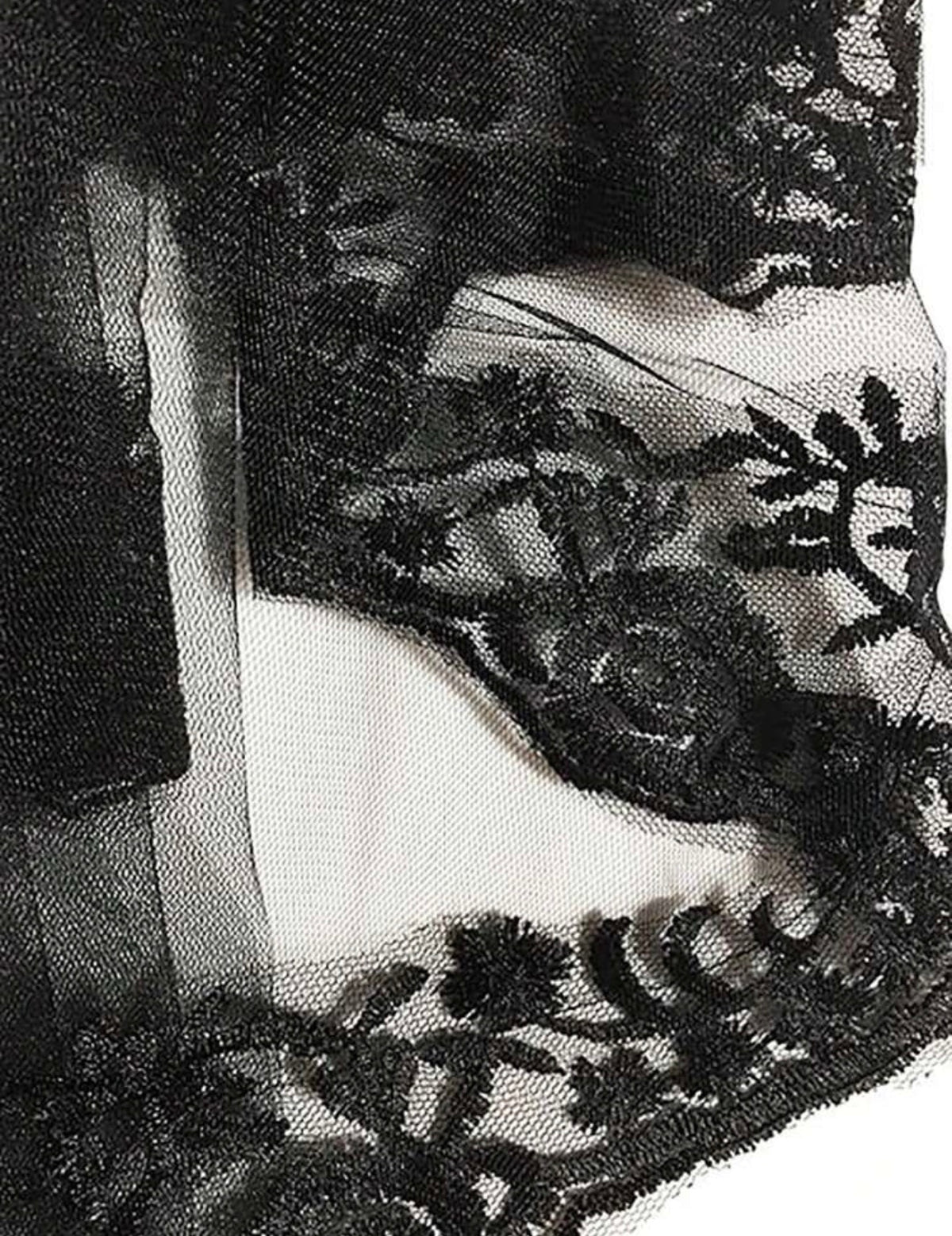 Black Gothic Lace Bridal Veil with Comb