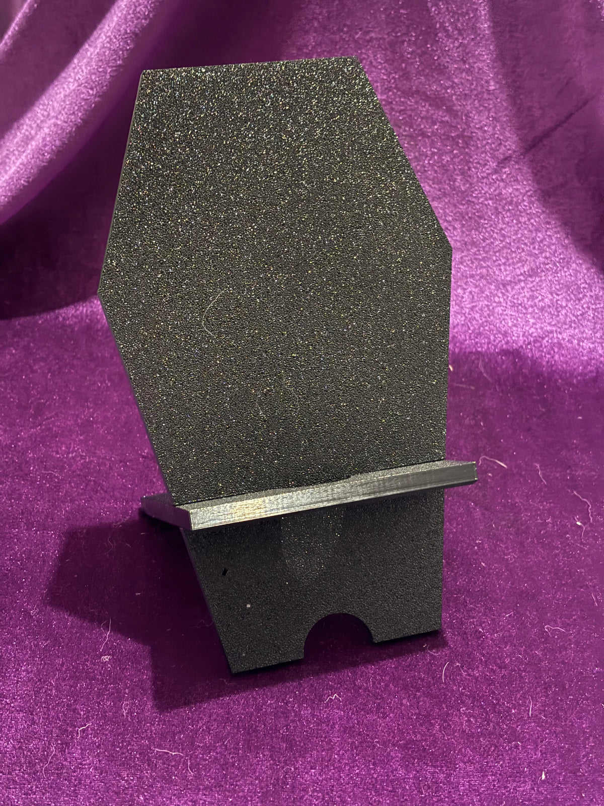 Coffin-Shaped Gothic Mobile Phone Holder – 20cm