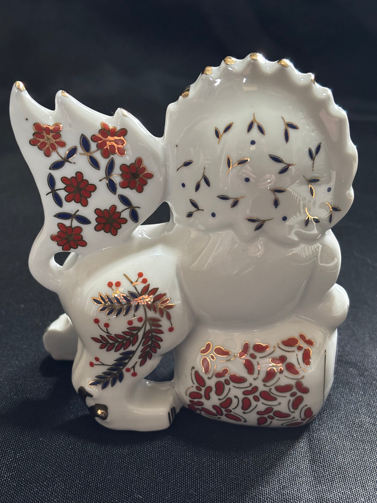 Vintage Japanese Imari Ware Shishi Temple Lion – Gilt Porcelain
