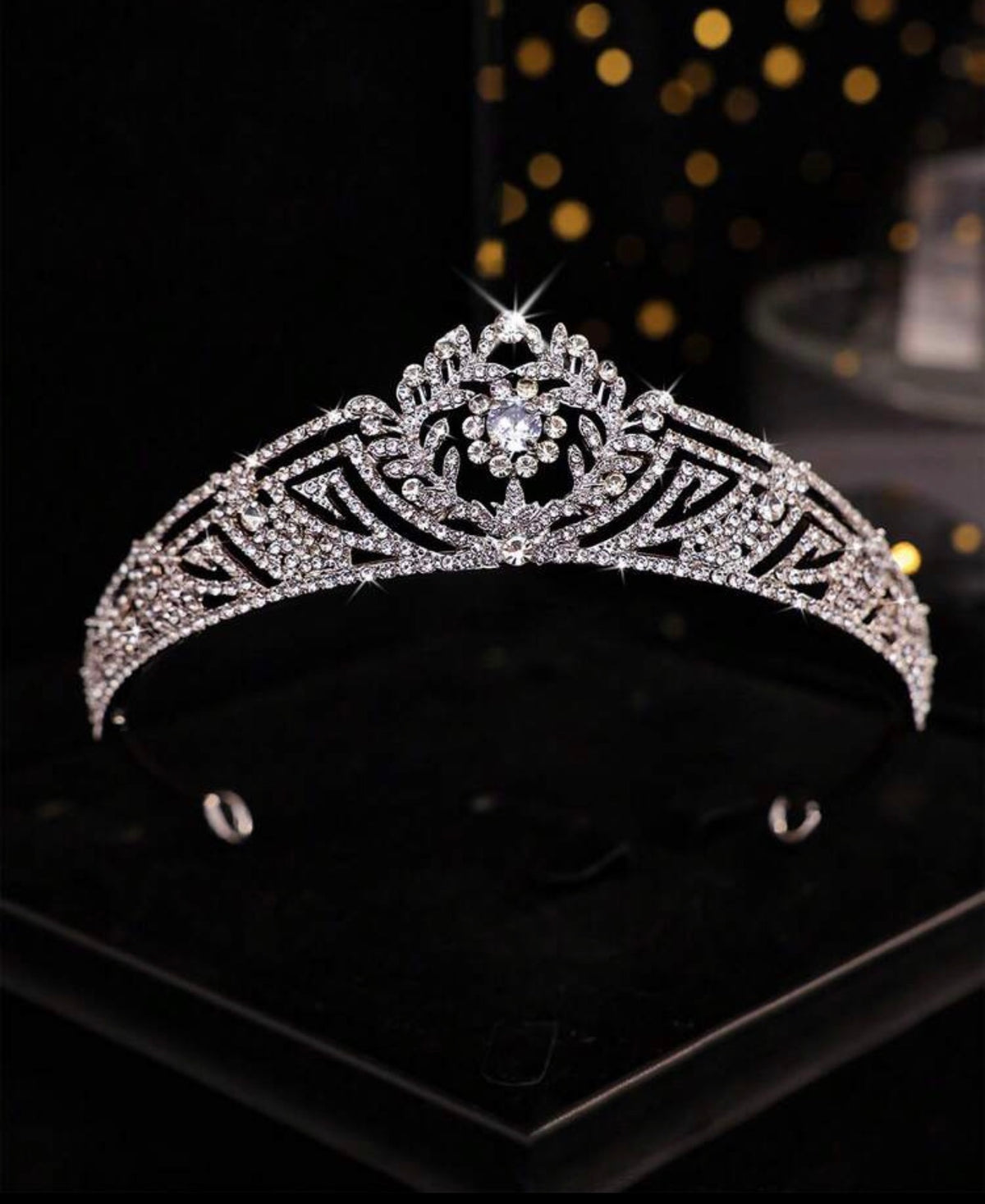 Royal Halo-Inspired Crystal Bridal Tiara