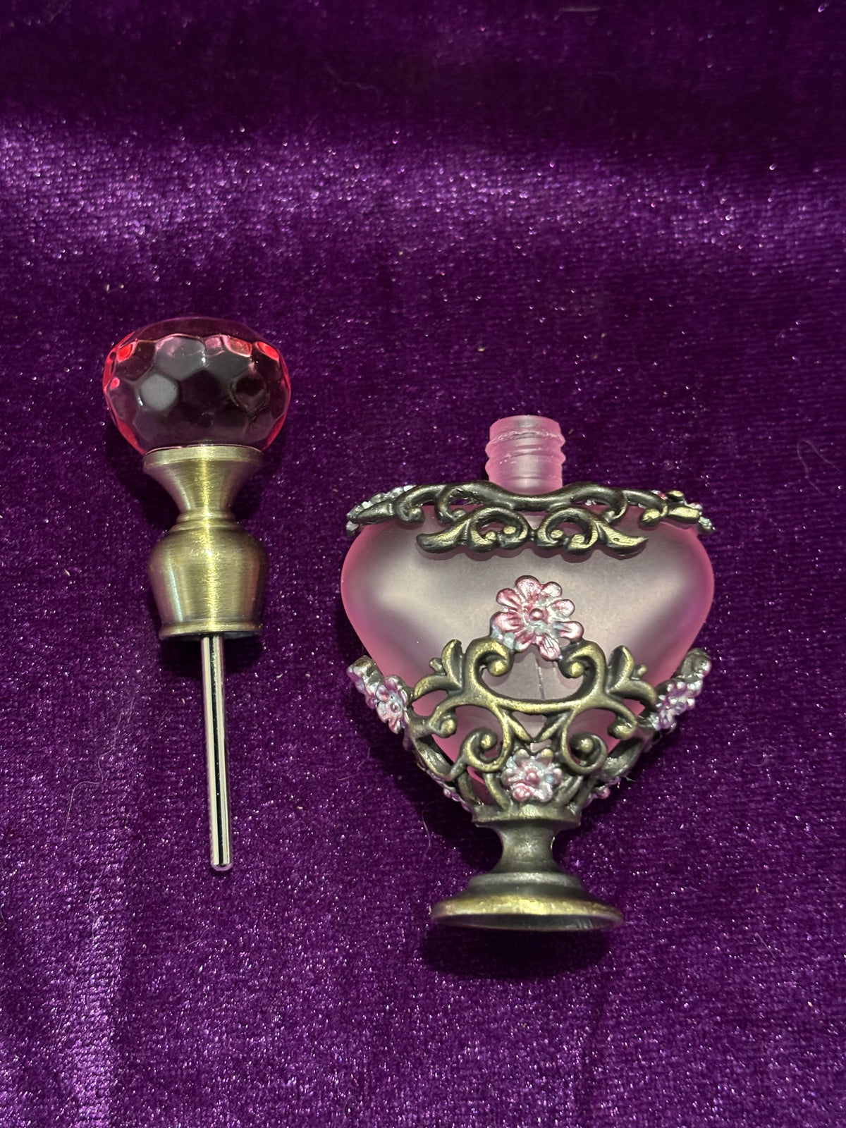 Miniature Pink Heart Glass Perfume Bottle – 5ml