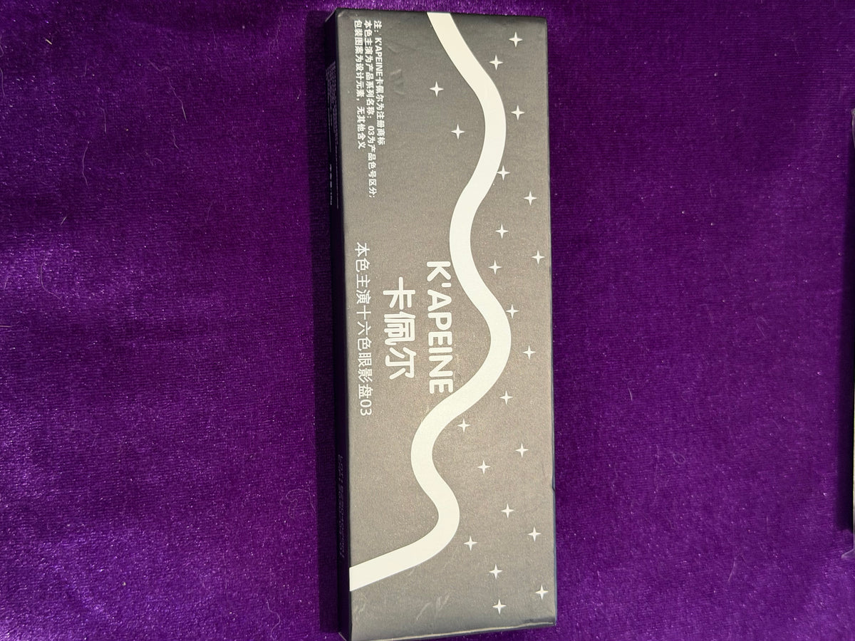 K’APEINE 16-Shade Slim Gothic Eyeshadow Palette