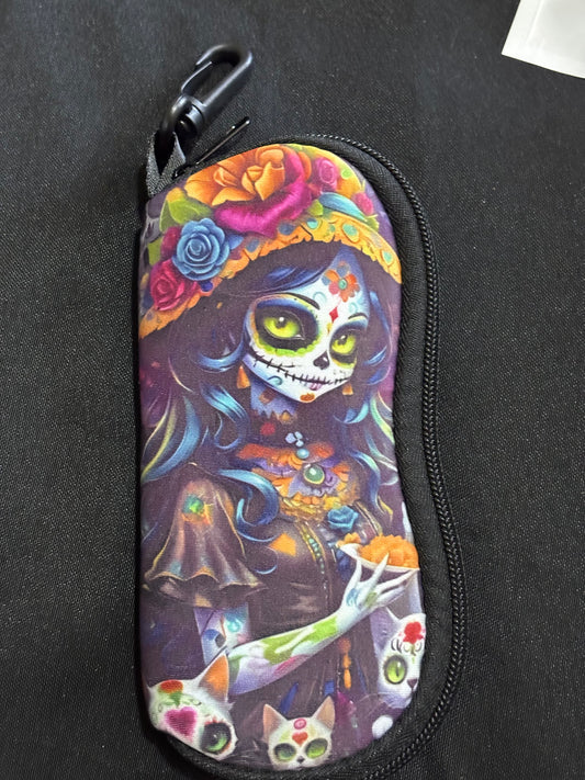 Shockproof Glasses Case – Clip-On Sunglasses Case Sugar Skull