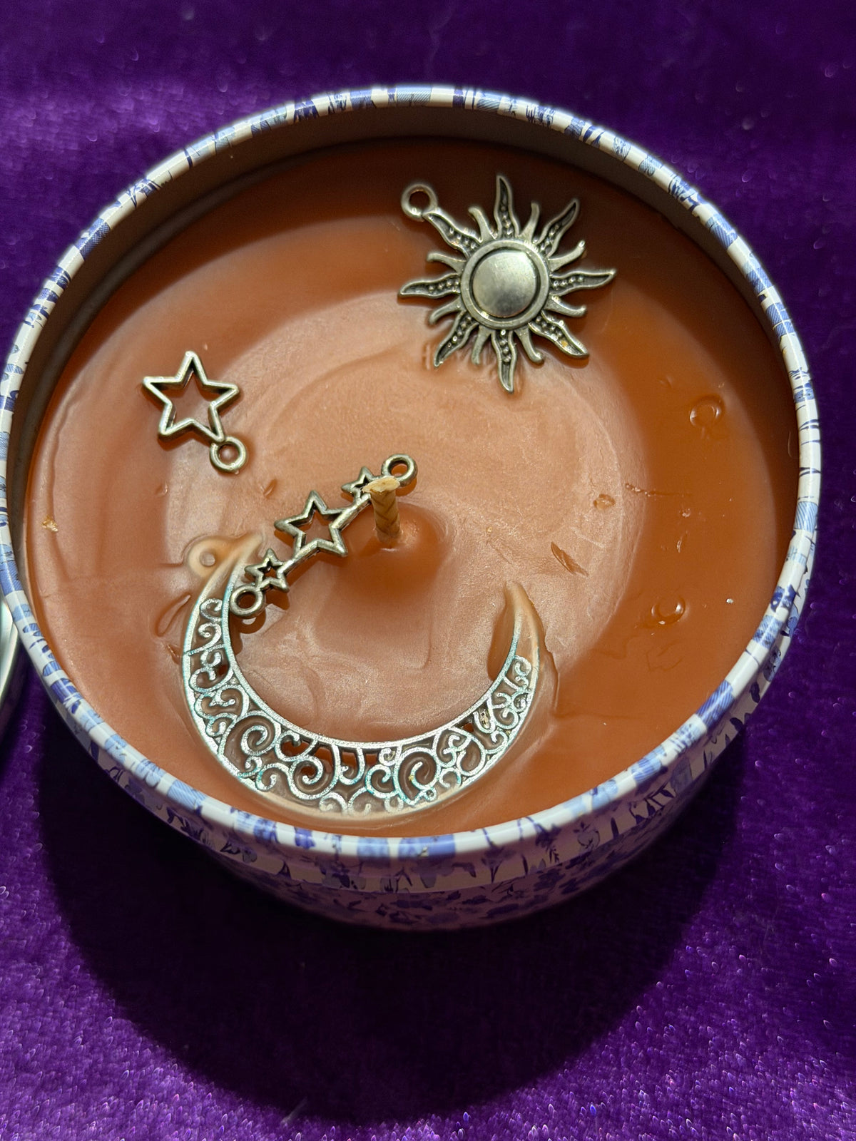 Dragon’s Blood Celestial Charm Candle