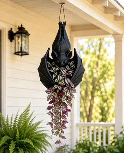 Nocturne Hanging Bat Planter