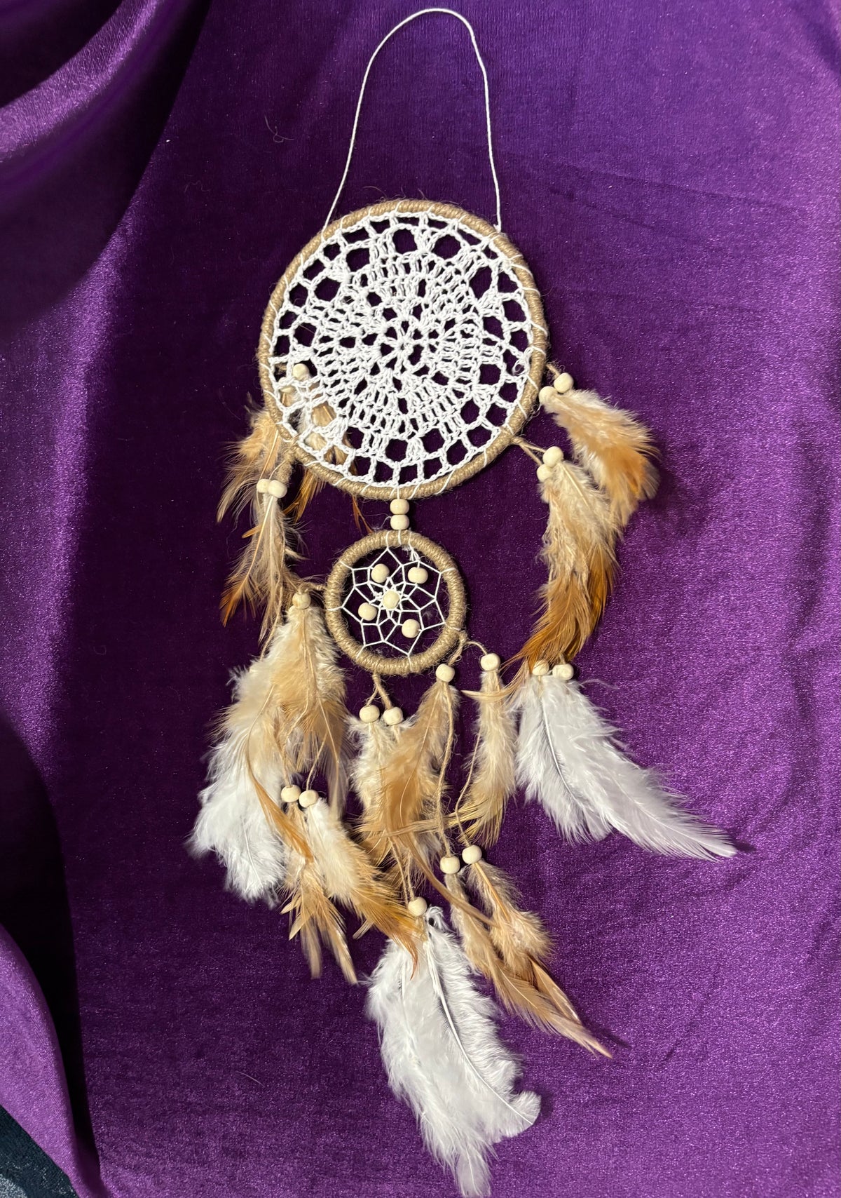 Double-Hoop Crochet Dreamcatcher with Feathers – 5-Inch Main Hoop