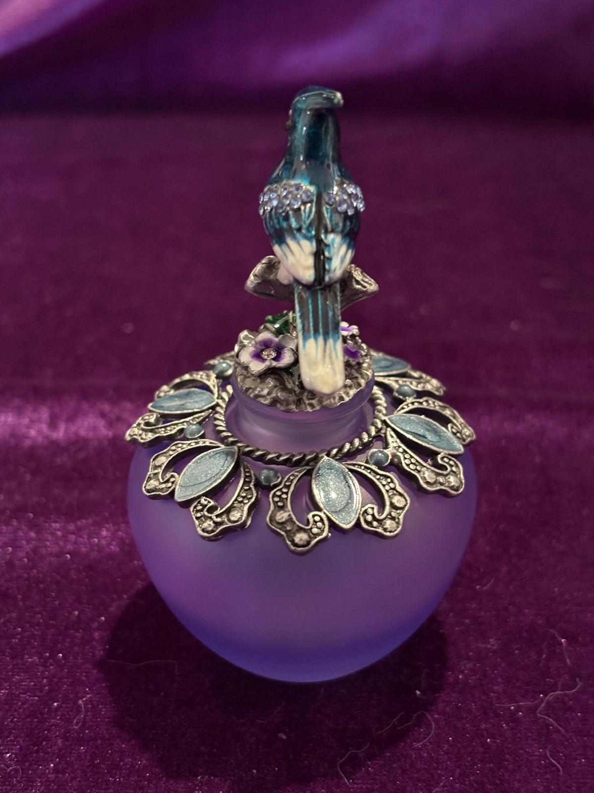Handmade Blue Bird Jeweled Glass Perfume Bottle – 25ml