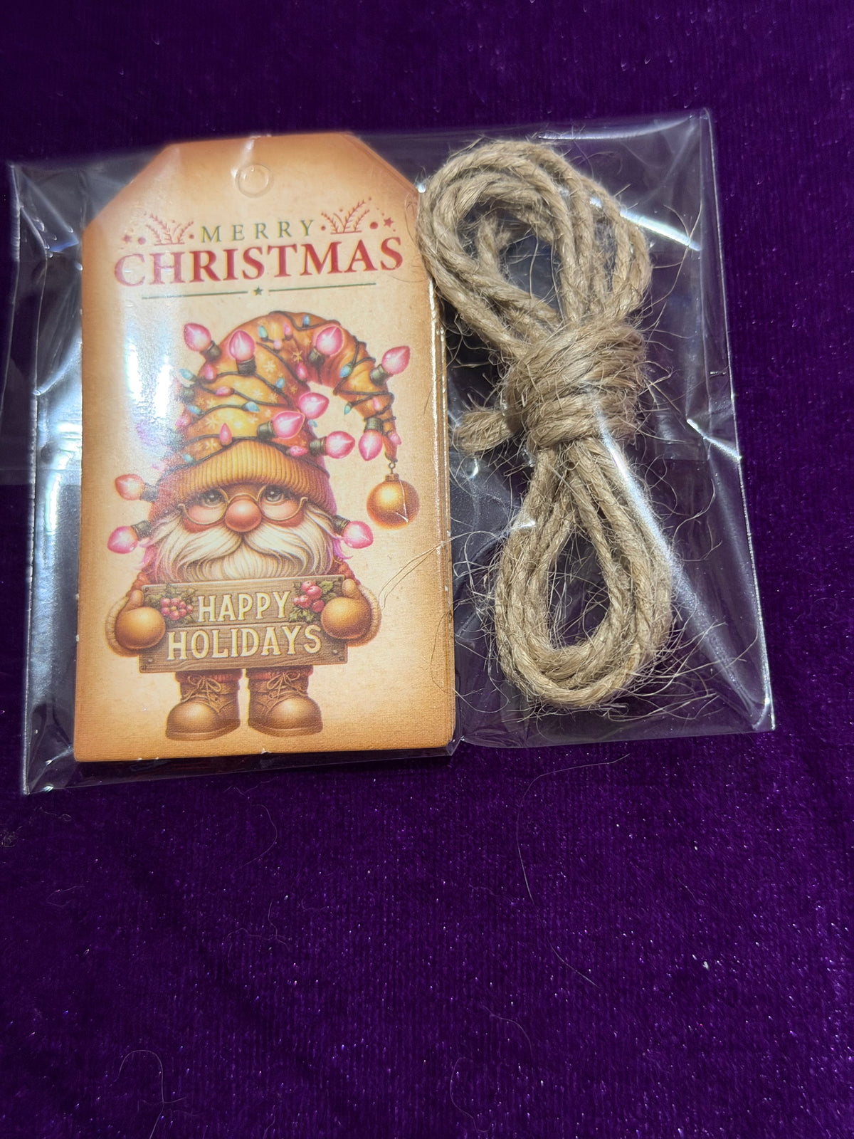 Vintage Christmas Gnome Gift Tags – Pack of 10