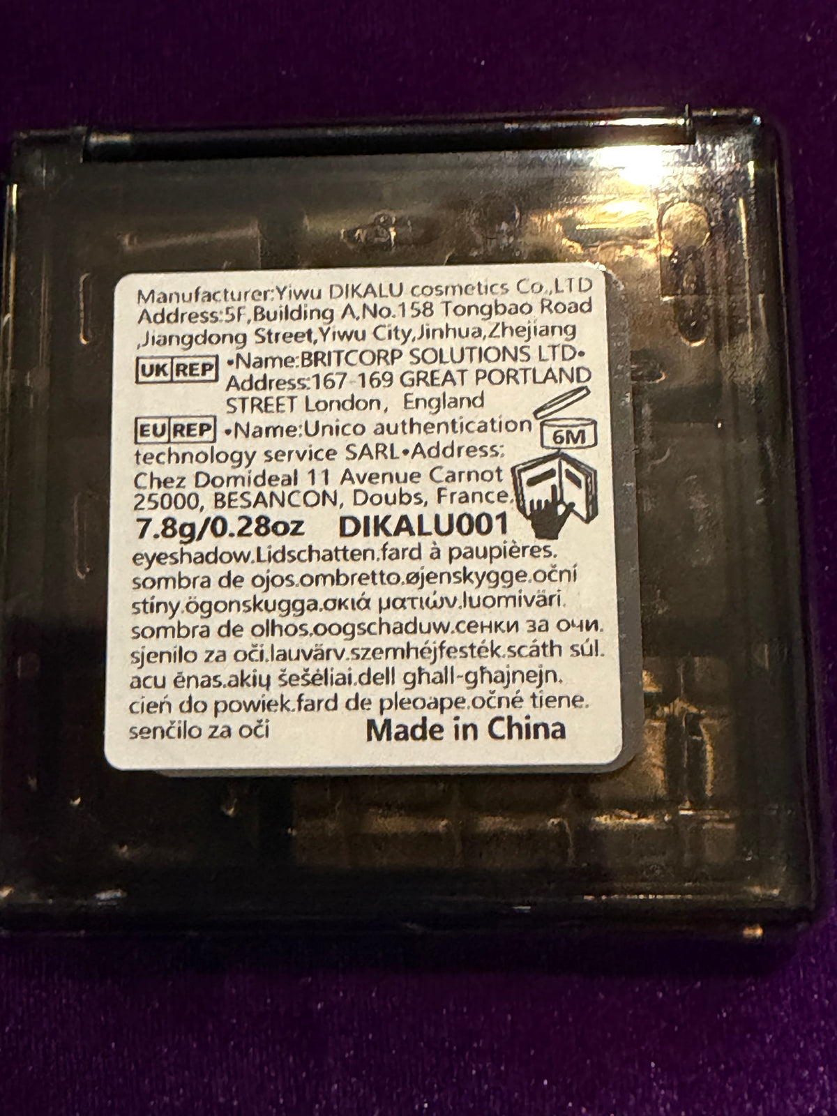Coco Venus – 8 Shade Gothic Eyeshadow Palett