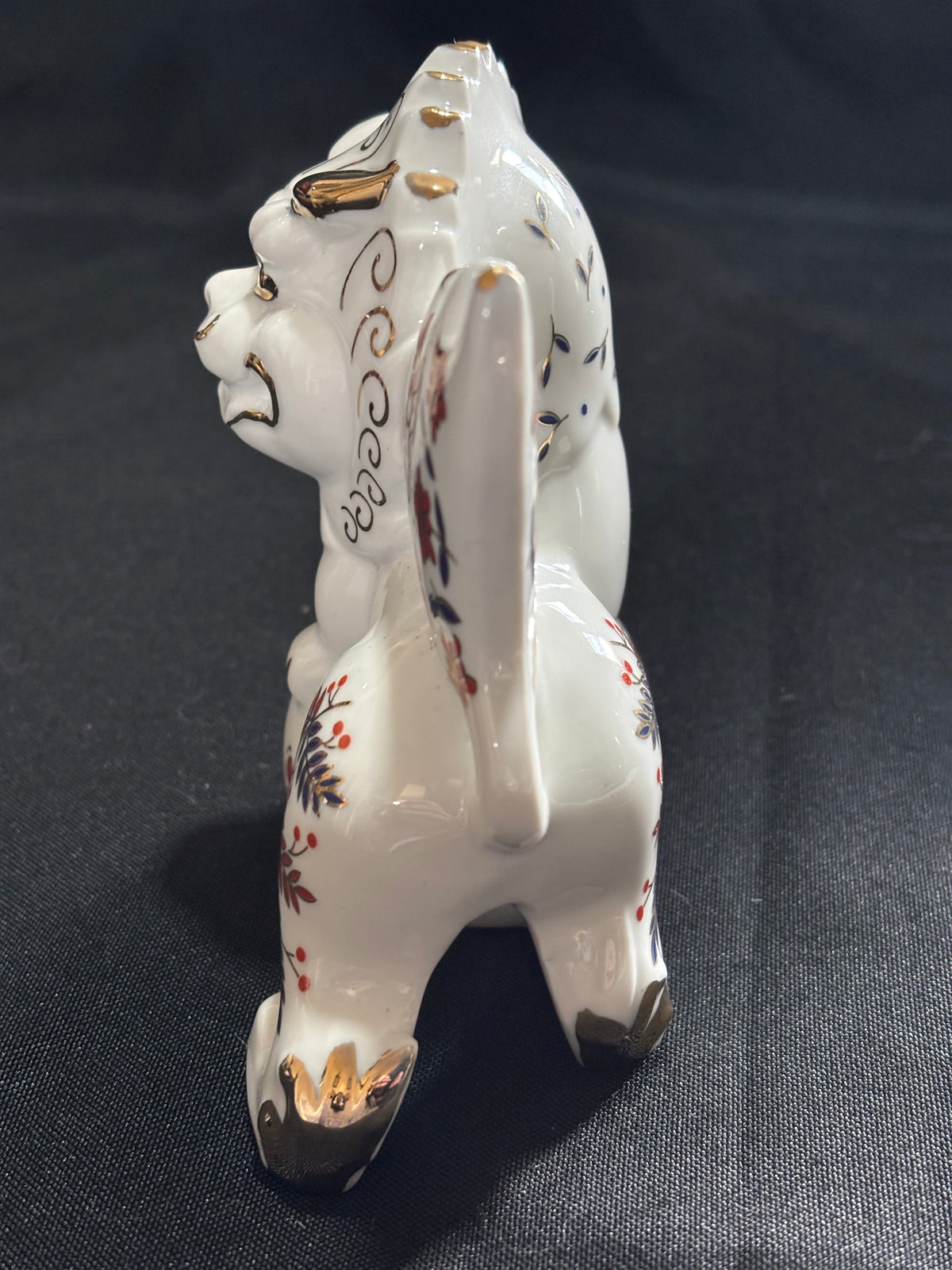Vintage Japanese Imari Ware Shishi Temple Lion – Gilt Porcelain