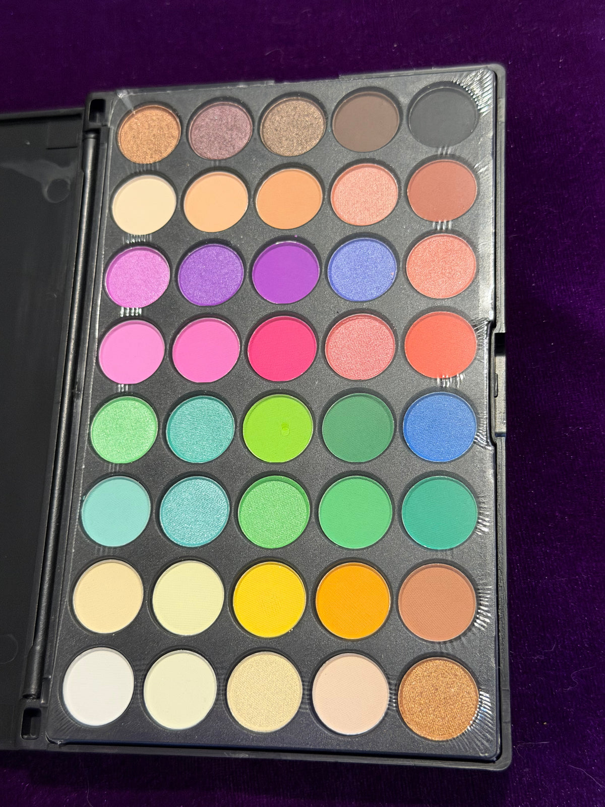 120-Shade Complete Colour Eyeshadow Palette