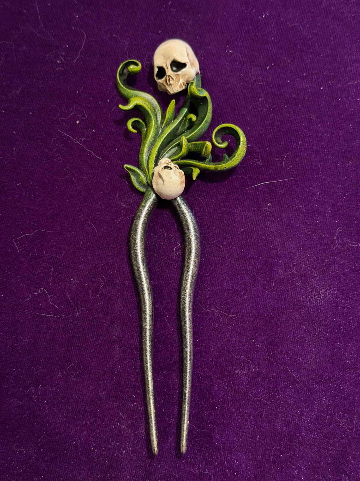 Gothic Skull & Vines Hair Fork